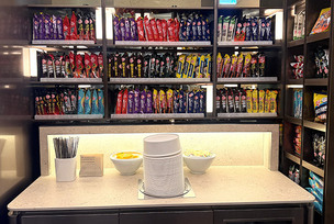 오뚜기, 인천공항 대한항공 라운지에 진라면 등 라면 14종 공급