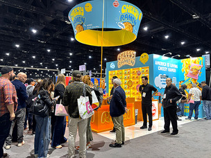 오뚜기, &ldquo;美 팬시푸드쇼서 치즈라면 선보여&hellip;미주 시장 공략 강화&rdquo;