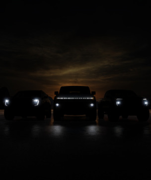 GMC "신형 3개 차종 먼저 만나보세요"