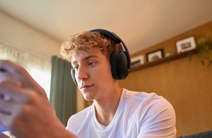 로지텍, LIGHTSPEED 무선 게이밍 헤드셋 'G325' 출시