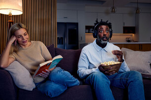 젠하이저, 무제한 동시 연결이 가능한 TV 헤드폰 'RS 275' 출시