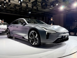 "폴스타 3&middot;5 출격"&hellip; 폴스타코리아, 럭셔리 전기차 브랜드 전환 선언