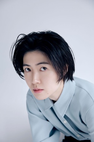 심은경, 日 여우주연상 후 '반야 아제'로 韓 연극 데뷔…조성하·손숙 등 호흡