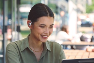 JBL, 새로운 오픈형 이어폰 '센스 프로&middot;사운드기어 클립스' 출시