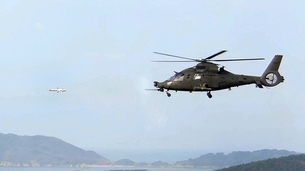 北 전차부대 파괴할 독침…‘천검’ 품질인증 사격시험 성공