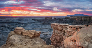 화성과 달을 닮은 사막… 유타관광청, ‘행성 풍경’ 로드트립 여행지 소개