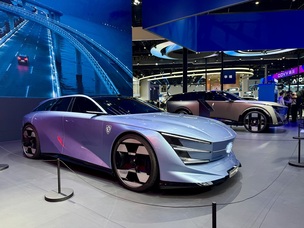 [오토 차이나] 푸조, '콘셉트 6·8' 공개… "전동화·지능형 모빌리티 전환 가속화"