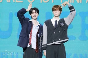 '최강' 듀오 뜬다&hellip;플레어 유, 2가지 매력 품은 '비타민 자판기' [종합]