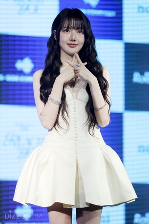 [종합] "또 다른 나를 발견하게 된 느낌"&hellip;예린, 스스로를 찾아가는 'REACH YOU'