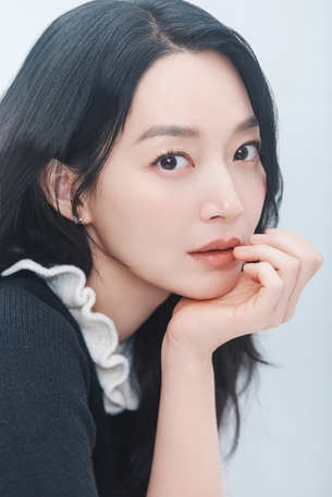 "CG아닌 한쪽 '눈동자'만 움직임"&hellip;신민아, 노력으로 완성한 '눈동자' [인터뷰]